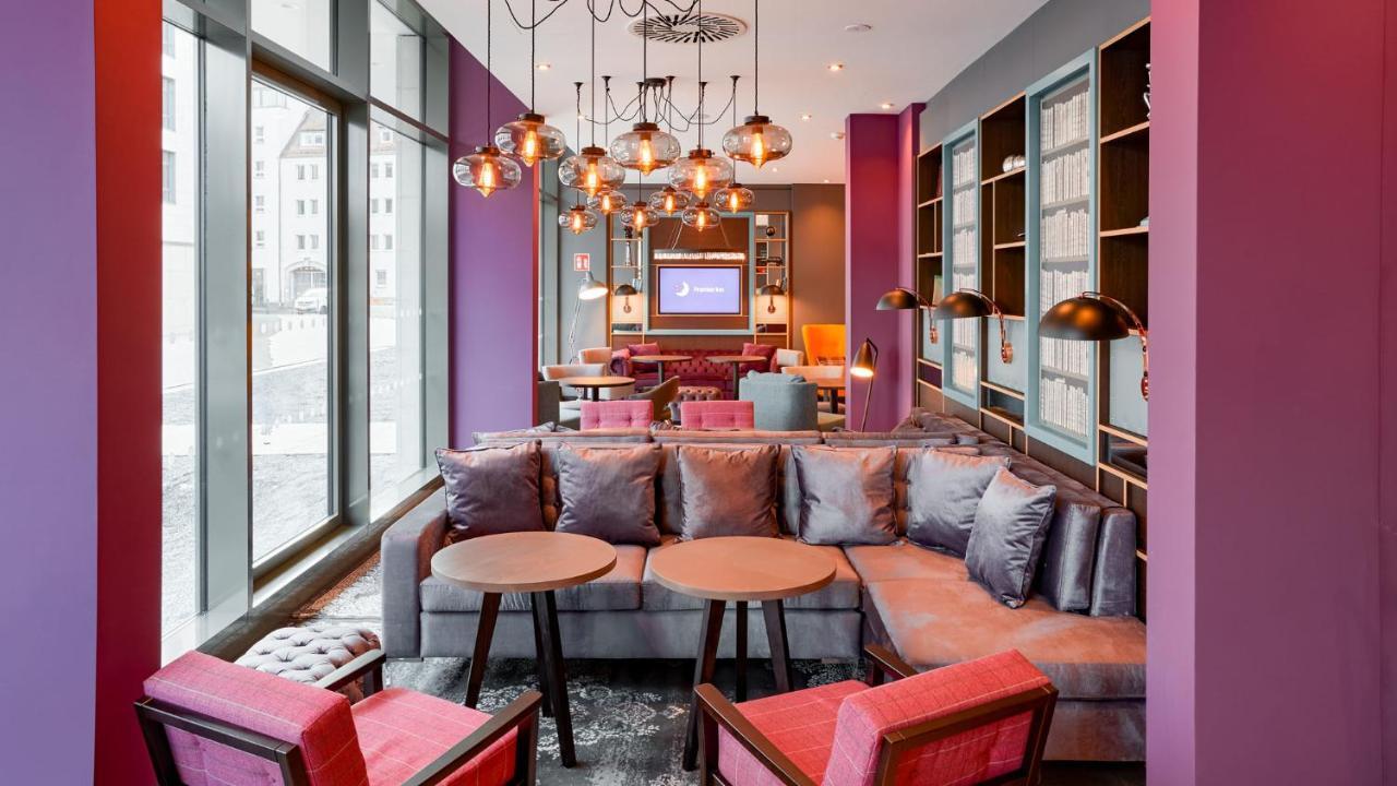 Premier Inn Nuernberg City Opernhaus Экстерьер фото